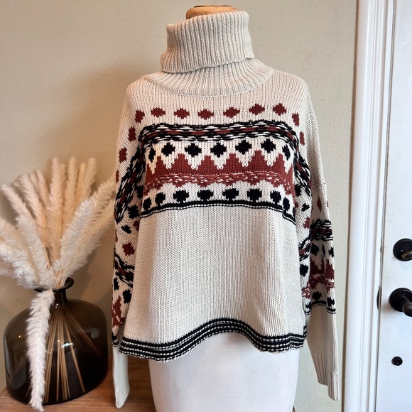 Anthropologie Sweaters - Anthropologie turtle neck sweater